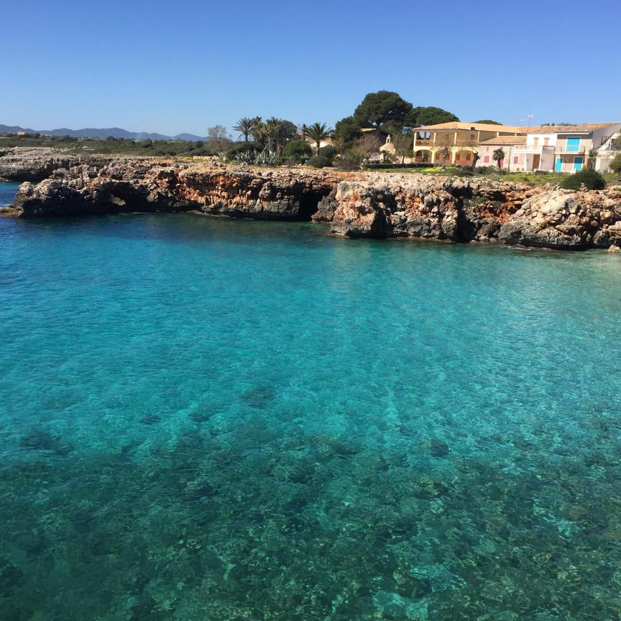 Bj Cala Morlanda Estudios (Adults Only) S'Illot Kültér fotó