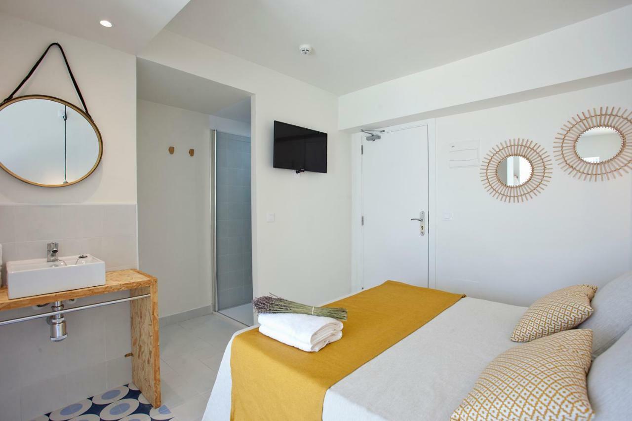 Bj Cala Morlanda Estudios (Adults Only) S'Illot Kültér fotó